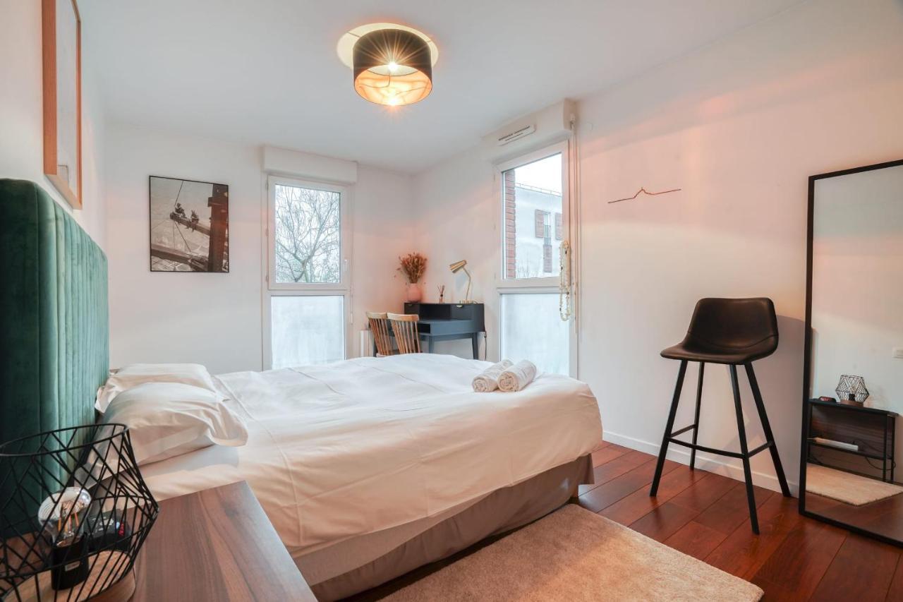 Magnifique Appart Stade De France Gare Terasse Paris 6 Pers Apartment Saint-Denis  Ngoại thất bức ảnh